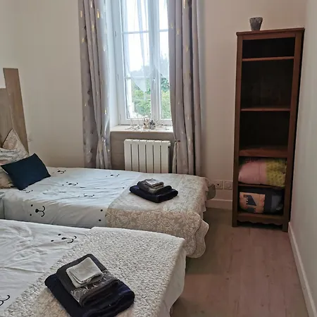 Les De L'hermine Athee *