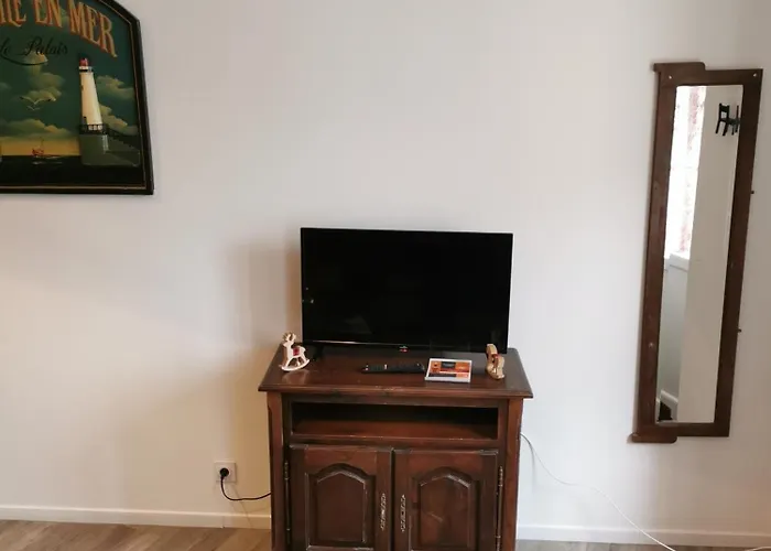 Les De L'hermine Athee